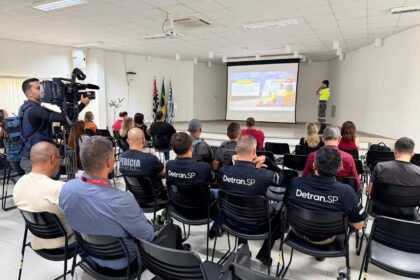 São José orienta sobre regras de ciclomotores e autopropelidos