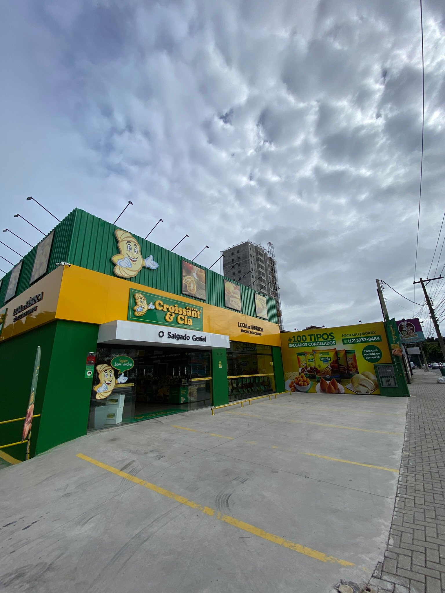 Croissant & Cia aposta em praticidade e variedade para conquistar clientes em São José