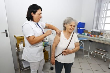 São José realiza vacinação contra gripe nas Casas do Idoso nesta quinta e sexta