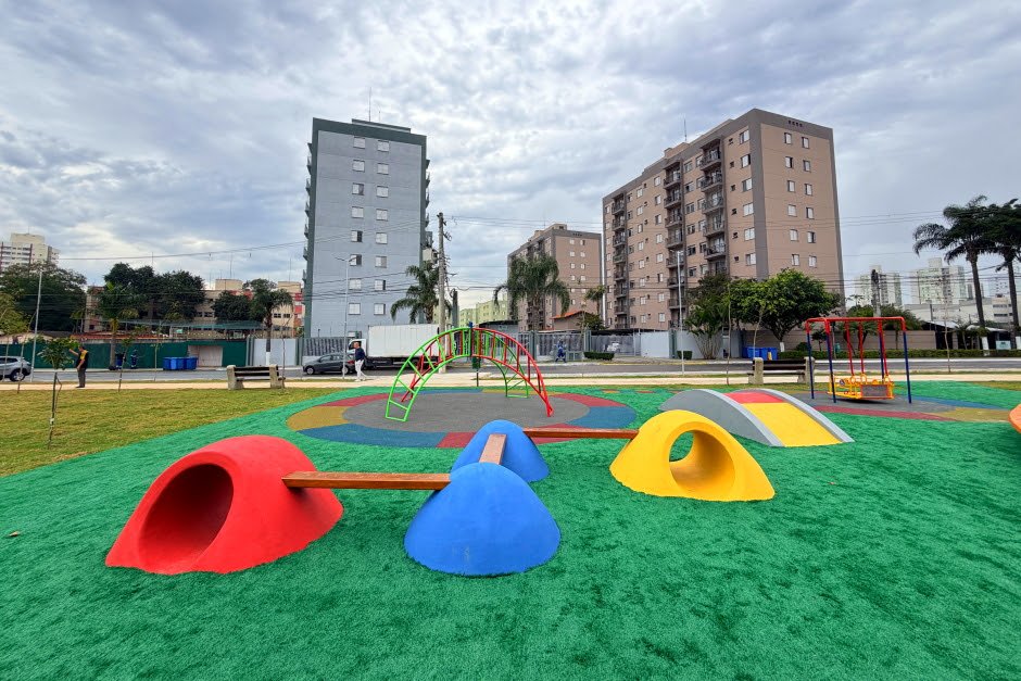 Vila Rossi ganha espaço de lazer para pessoas de todas as idades