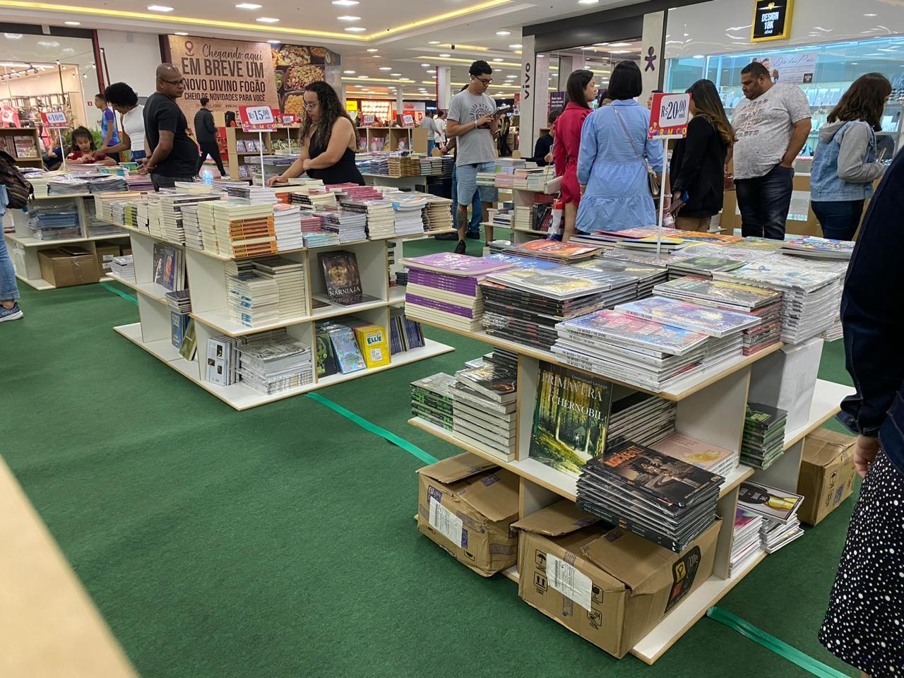 Feira de livros no Shopping Jardim Oriente terá títulos a partir de R$ 10
