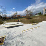 Jardim Cerejeiras ganha nova pista de skate com aulas gratuitas para crianças e jovens
